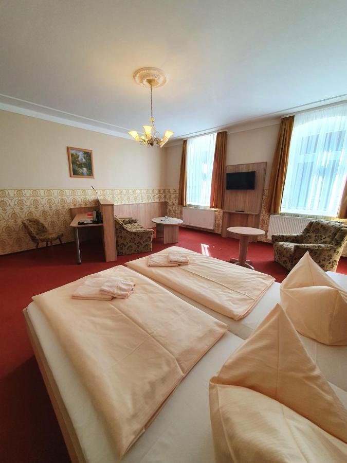 Hotel Garni Dekorahaus 巴特尚道 外观 照片