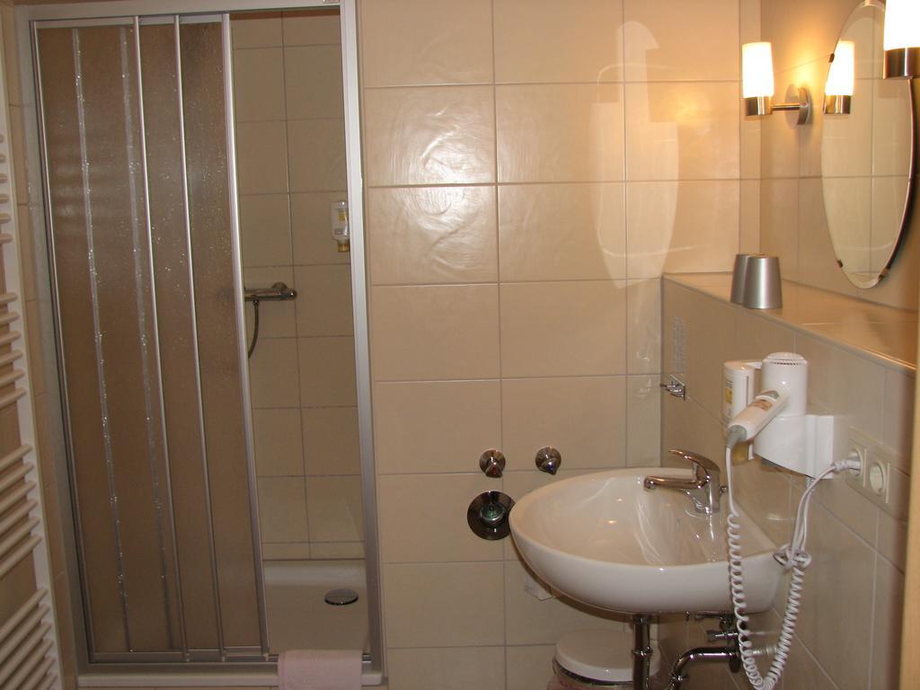 Hotel Garni Dekorahaus 巴特尚道 客房 照片