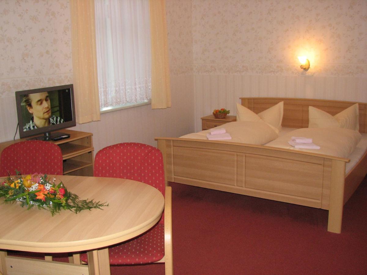 Hotel Garni Dekorahaus 巴特尚道 外观 照片