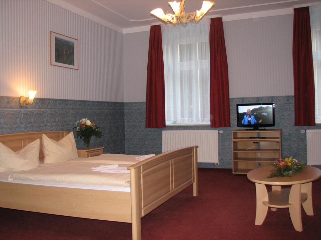 Hotel Garni Dekorahaus 巴特尚道 客房 照片